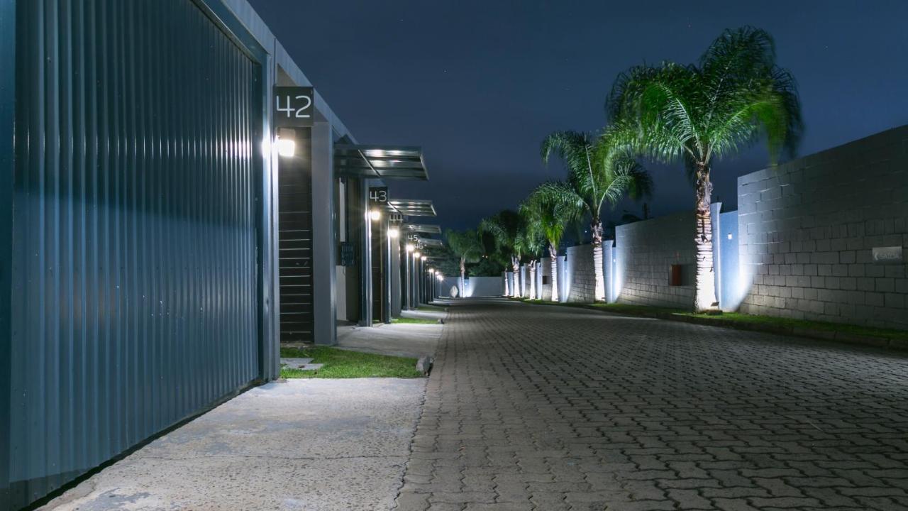 Bangalo Motel By Drops (Adults Only) サンタ・マリア エクステリア 写真