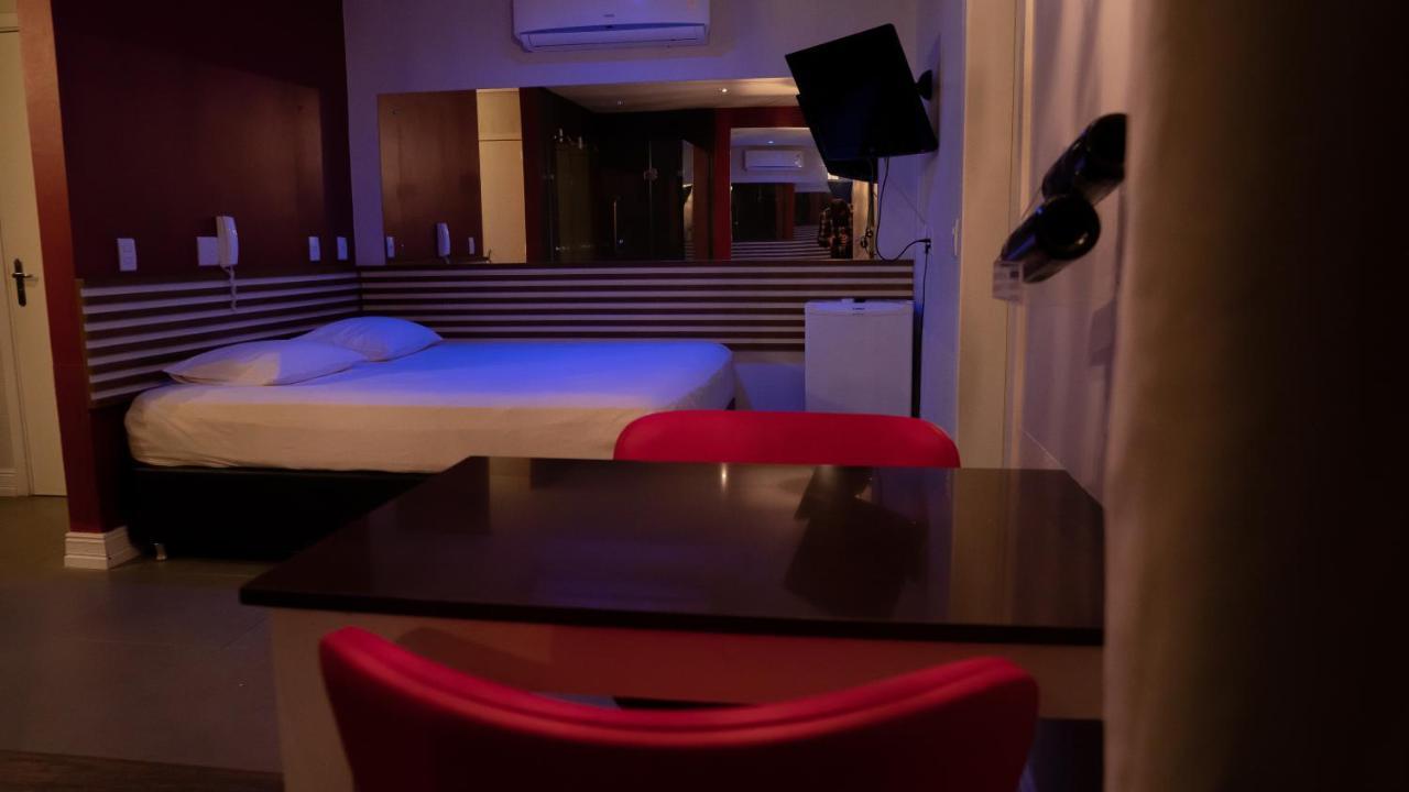 Bangalo Motel By Drops (Adults Only) サンタ・マリア エクステリア 写真