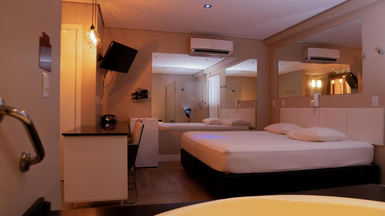 Bangalo Motel By Drops (Adults Only) サンタ・マリア エクステリア 写真