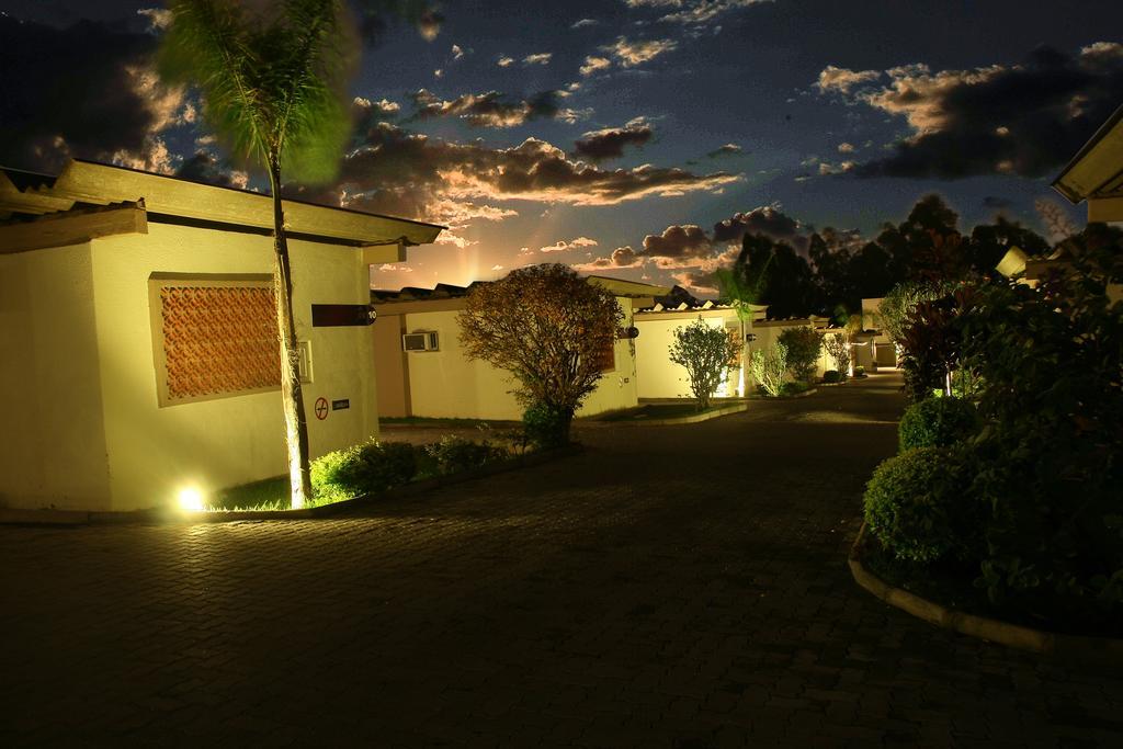 Bangalo Motel By Drops (Adults Only) サンタ・マリア エクステリア 写真
