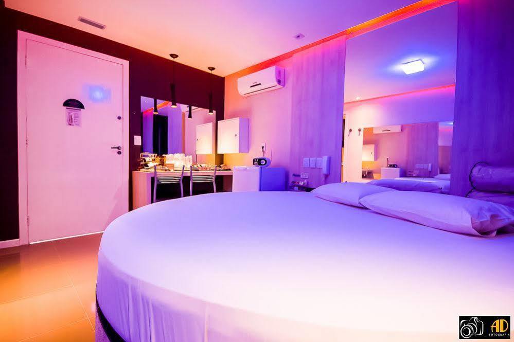 Bangalo Motel By Drops (Adults Only) サンタ・マリア エクステリア 写真